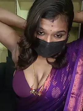 Snapshot of Premalatha_28 chatting on 07-09-26, 04:50 Premalatha 28 online show from 07-09-26, 04:50