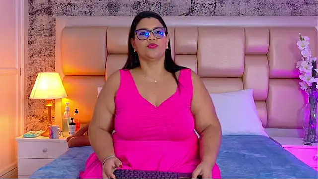 SelennaCooper online show from 04-14-26, 11:37