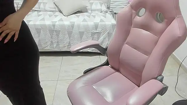 Tahira bakir online show from 11-20-25, 12:06