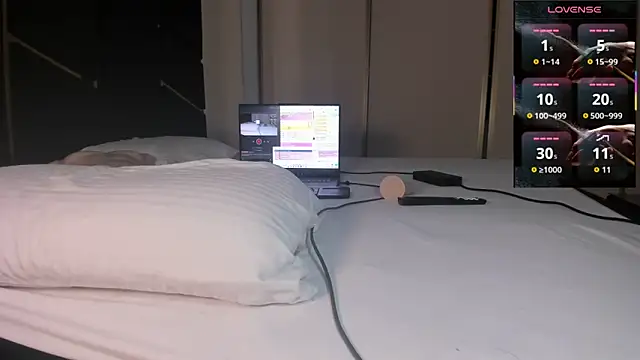 issabellaa04 online show from 03-27-26, 08:26