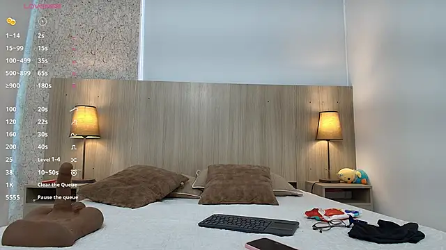 mature eva1 online show from 02-10-26, 11:20