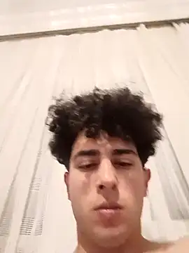 Snapshot of seloioo_36 chatting on 11-17-25, 11:20 seloioo 36 online show from 11-17-25, 11:20