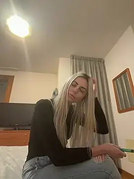 feliciafelon online show from 02-21-26, 08:55