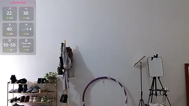 adele8731 online show from 12-02-25, 04:36