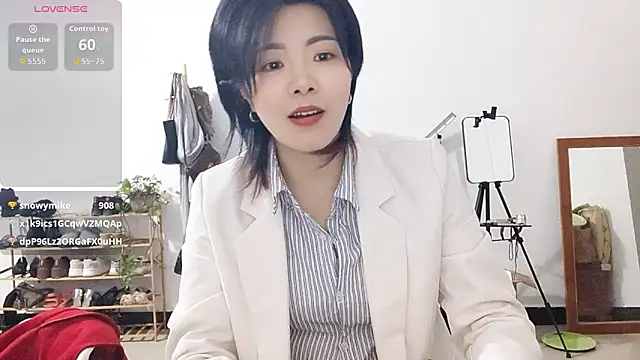 adele8731 online show from 12-03-25, 12:37