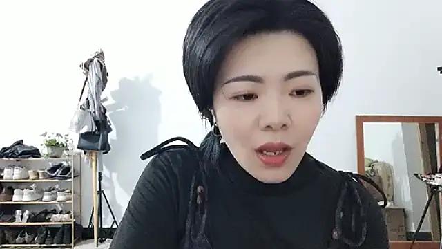 adele8731 online show from 12-17-25, 02:33