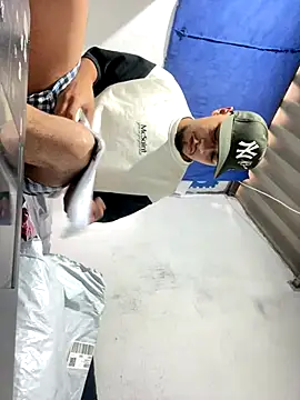 deivonthewater online show from 11-27-25, 06:19