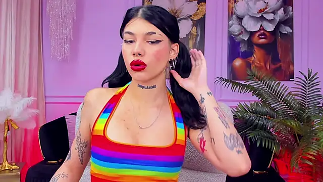 Snapshot of YasminWild chatting on 12-02-25, 04:25 YasminWild online show from 12-02-25, 04:25