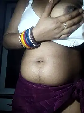 Snapshot of sexy_pihu9 chatting on 04-11-26, 06:00 sexy pihu9 online show from 04-11-26, 06:00