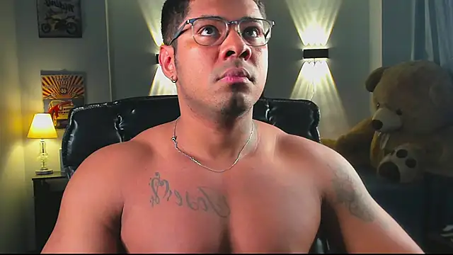 LEONHDZ online show from 12-22-25, 03:50