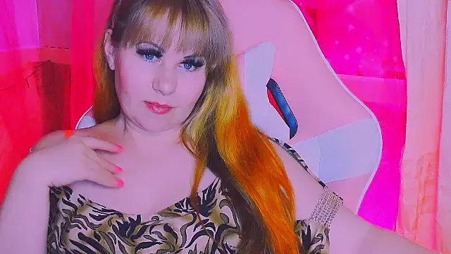 BESTLOLA online show from 12-18-25, 04:11