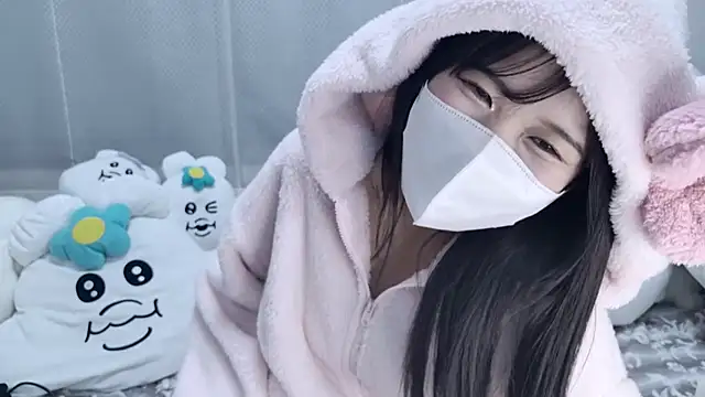 Nemu chan  online show from 01-10-26, 08:20