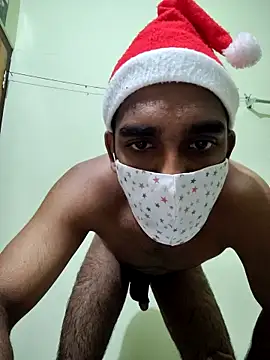 Yournextdoorboy online show from 12-19-25, 04:31