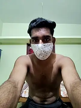 Snapshot of Yournextdoorboy chatting on 06-18-26, 05:07 Yournextdoorboy online show from 06-18-26, 05:07