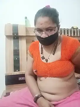 Snapshot of Menka_cut34 chatting on 07-08-26, 11:27 Menka cut34 online show from 07-08-26, 11:27