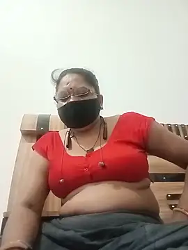 Snapshot of Menka_cut34 chatting on 06-11-26, 12:43 Menka cut34 online show from 06-11-26, 12:43