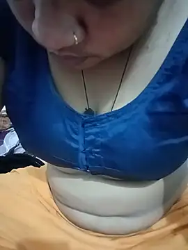 Snapshot of Menka_cut34 chatting on 07-07-26, 11:19 Menka cut34 online show from 07-07-26, 11:19