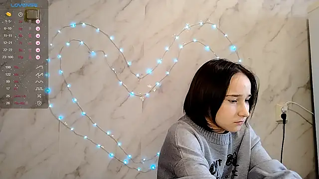 TianaMeiser online show from 01-12-26, 11:06