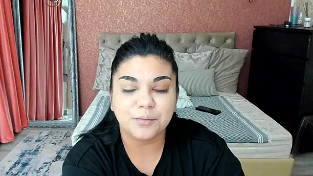 SpicyCarlaXX online show from 05-19-26, 08:16