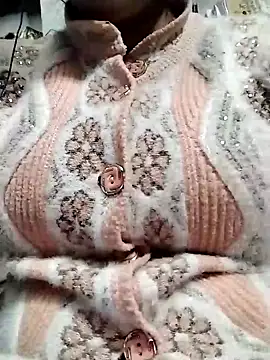 CUTE 123X online show from 12-15-25, 07:52