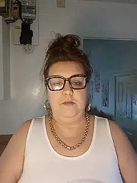 Nova-WiseX online show from 12-17-25, 09:25