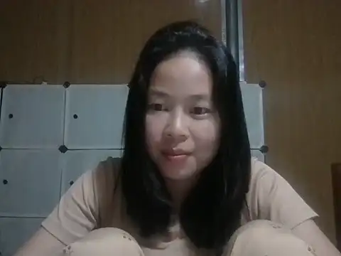 Snapshot of Cat-meow chatting on 05-03-26, 02:53 Cat-meow online show from 05-03-26, 02:53