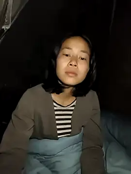 Snapshot of Cat-meow chatting on 11-18-25, 08:56 Cat-meow online show from 11-18-25, 08:56