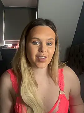 Blonde Bunny online show from 11-29-25, 12:27