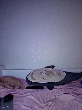 carolinakis  online show from 12-05-25, 08:39