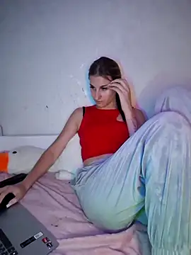 carolinakis  online show from 02-16-26, 07:23