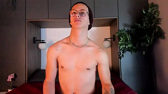 Brandon starkk online show from 12-16-25, 12:09