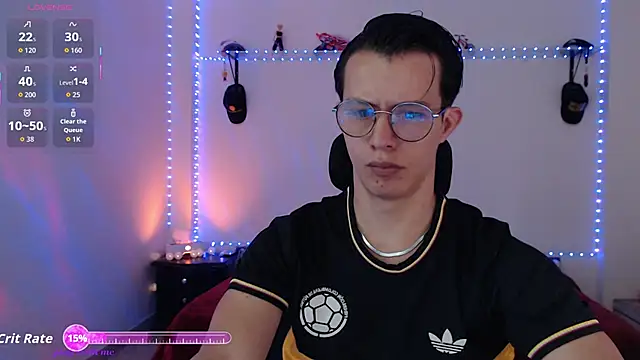 Snapshot of Brandon_starkk chatting on 06-17-26, 09:47 Brandon starkk online show from 06-17-26, 09:47