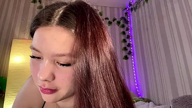 CutieSlim online show from 04-05-26, 07:04