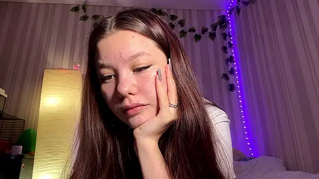 CutieSlim online show from 03-18-26, 03:24