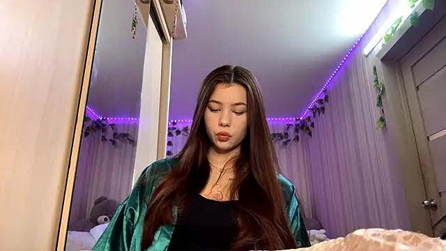 CutieSlim online show from 12-04-25, 10:03