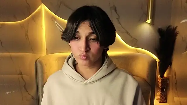 Snapshot of zoe_tp chatting on 11-24-25, 08:09 zoe tp online show from 11-24-25, 08:09