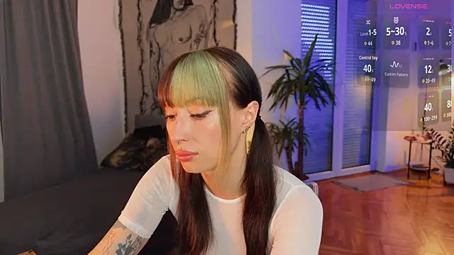 inked witch online show from 11-10-25, 01:38