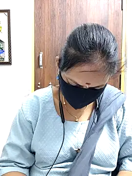 Queen-Neha online show from 03-13-26, 06:02