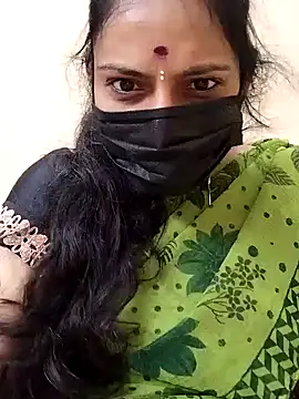 Snapshot of Queen-Neha chatting on 11-17-25, 10:14 Queen-Neha online show from 11-17-25, 10:14