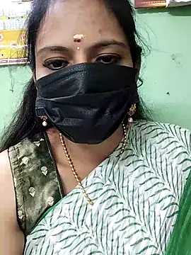 Queen-Neha online show from 11-19-25, 05:57