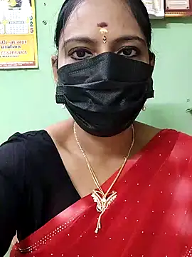 Queen-Neha online show from 11-21-25, 06:51