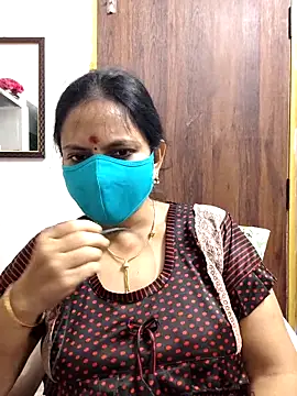 Queen-Neha online show from 02-13-26, 06:41