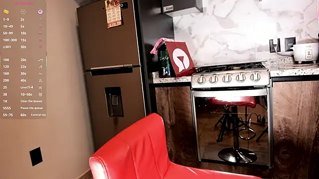 latinbitch online show from 04-13-26, 04:11