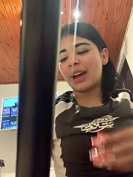 Dannii- online show from 02-01-26, 01:26