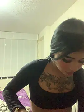 Dannii- online show from 04-26-26, 12:19