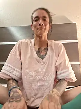 MaitressePomme3 online show from 04-07-26, 09:33