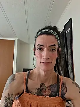 MaitressePomme3 online show from 11-23-25, 02:32