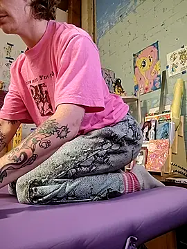 dragonlock online show from 12-18-25, 07:18