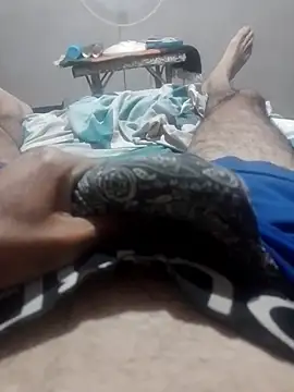 Snapshot of Megadotadoxxx chatting on 11-17-25, 03:43 Megadotadoxxx online show from 11-17-25, 03:43