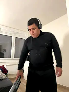 Pelotas2000 online show from 11-25-25, 07:36